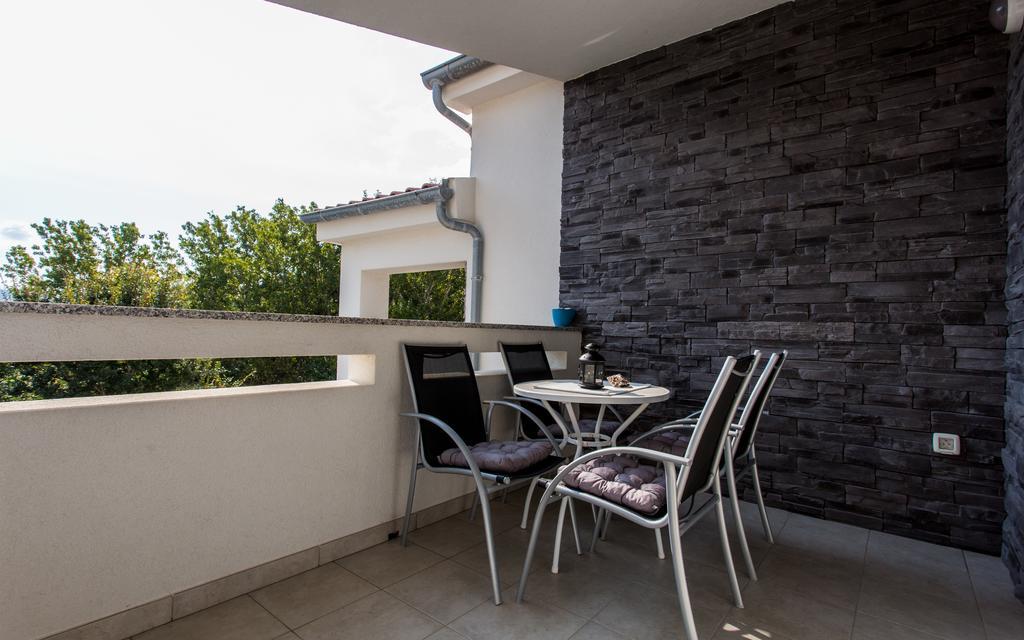 Apartments Matea Baška Zewnętrze zdjęcie